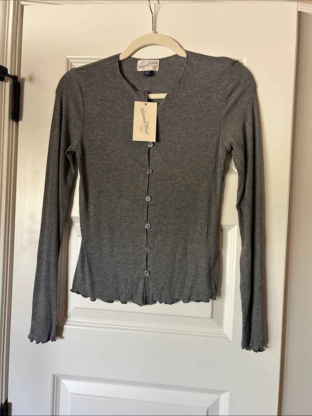 Women’s long sleeve top